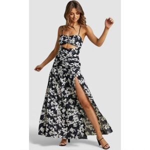 SHOWPO | NWT Mikaela Ruched Front Maxi Dress with Cut Out in Black Floral, Sz 8